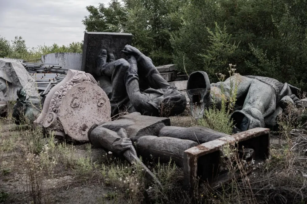 Пам'ятники Дніпра