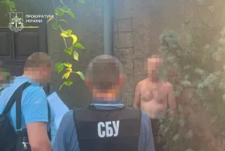 Житель Каменского получил подозрение за медицинский бизнес в Крыму и финансирование РФ