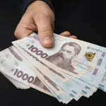 Житель Кам'янського накопичив 477 тисяч гривень аліментного боргу: суд призначив обов'язкові роботи