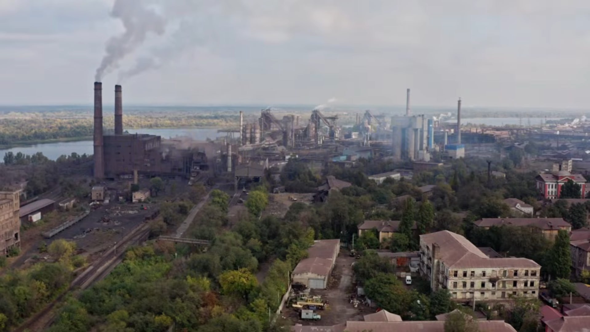 Музей у Кам'янському покаже документальний фільм про європейських будівничих Кривбасу